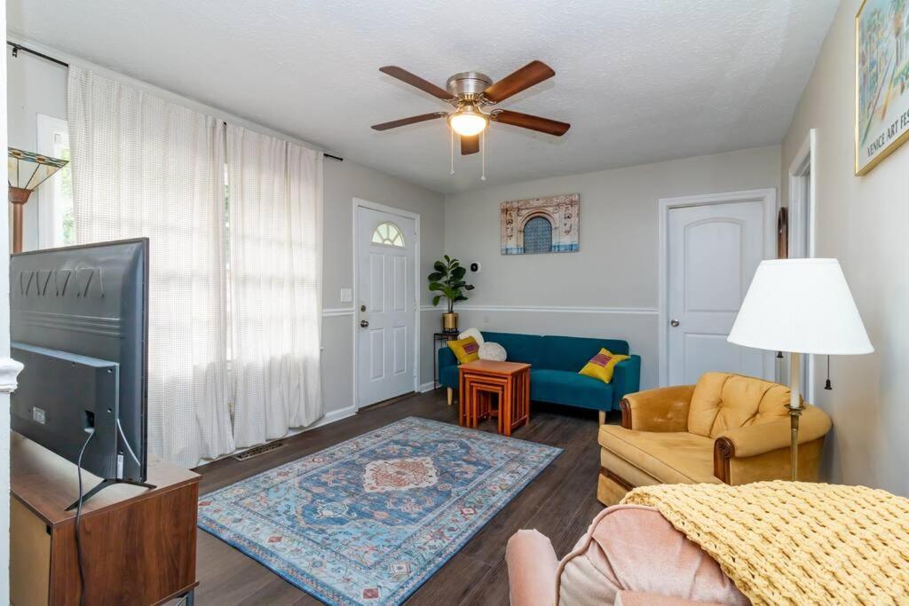 הוילה קולומבוס Dual-Family Retreat Sunlit Haven מראה חיצוני תמונה